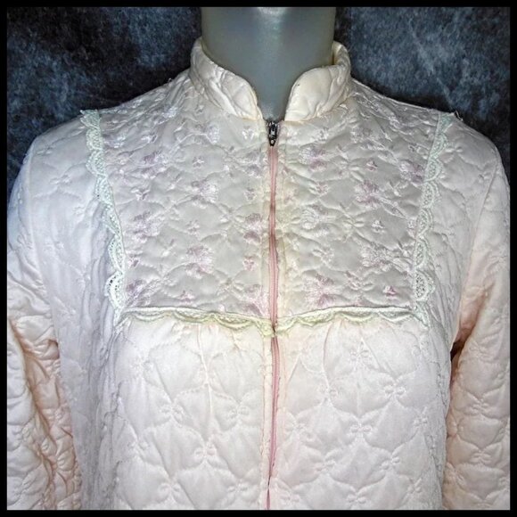 Vintage Pink Bathrobe Satin-y Pink Quilted Nylon Housecoat, Long Zip Up Robe - Picture 3 of 13